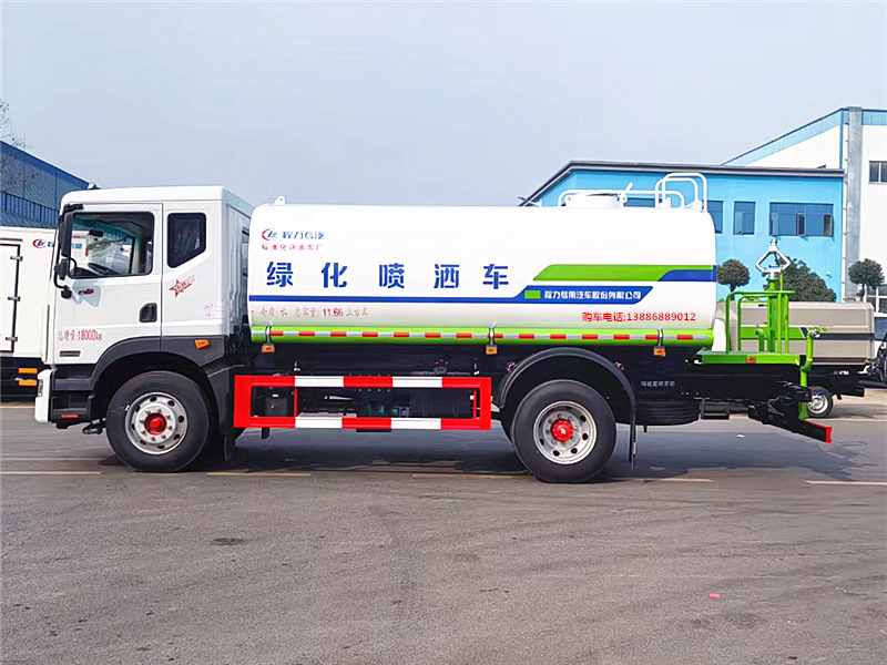 重慶用戶購(gòu)買(mǎi)東風(fēng)多利卡國(guó)六15噸灑水車(chē)